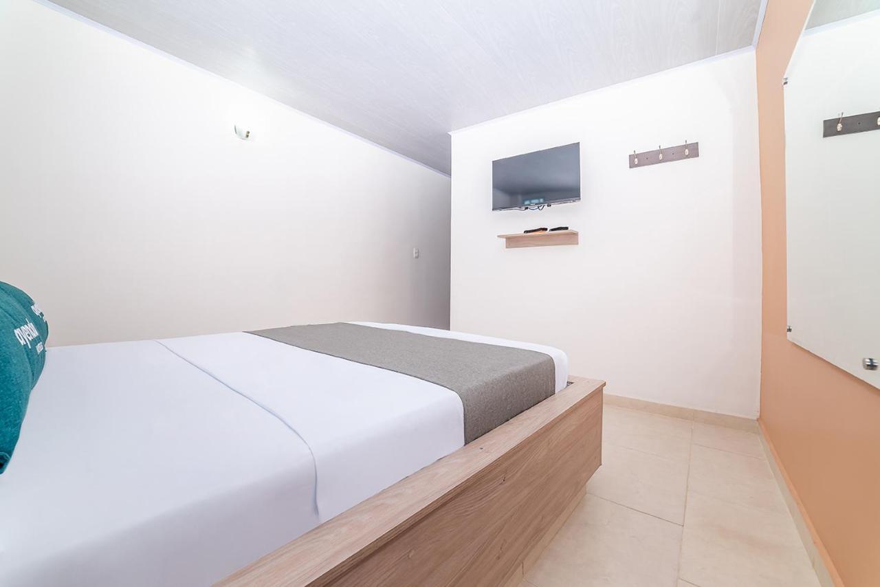 Ayenda Hospedaje Wiv Cucuta Ngoại thất bức ảnh