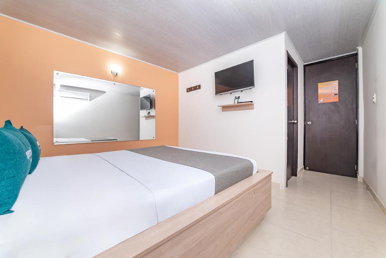 Ayenda Hospedaje Wiv Cucuta Ngoại thất bức ảnh